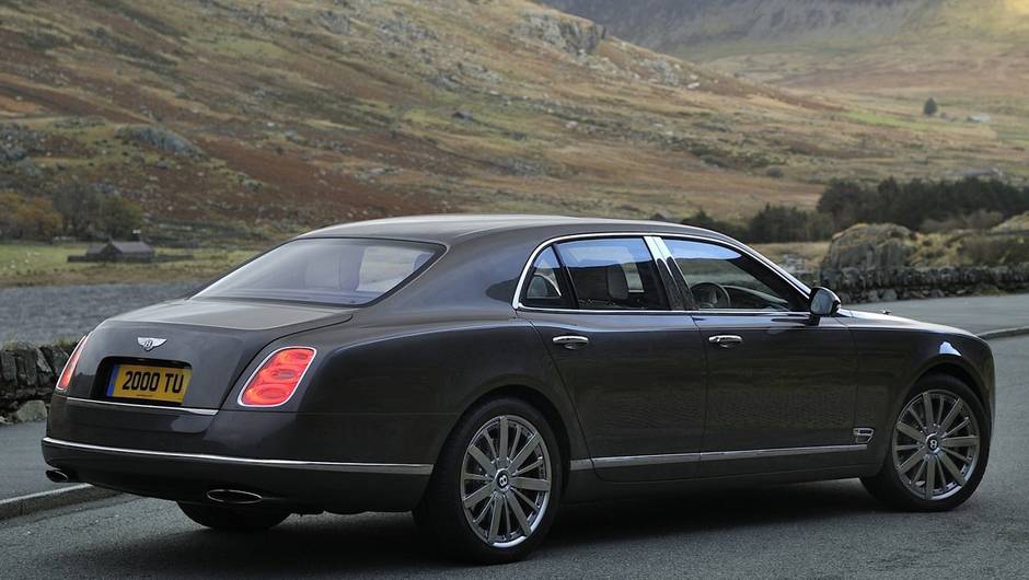 O modelo, por&eacute;m, ganhou novos pacotes | <a href="https://preprod.quatrorodas.abril.com.br/saloes/genebra/2013/bentley-mulsanne-2014-734713.shtml" rel="migration">Leia mais</a>