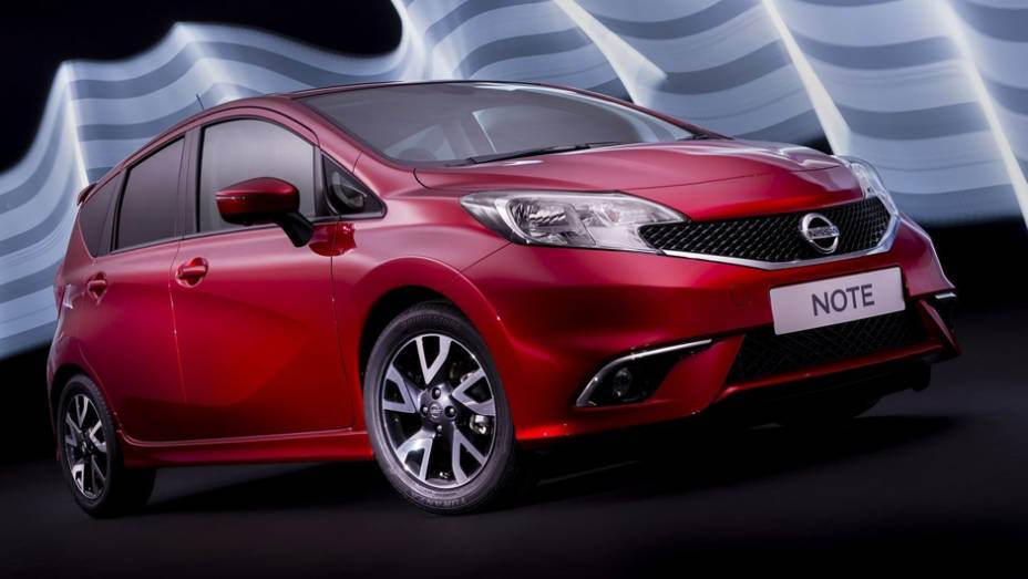 A Nissan mostra a versão europeia do Versa Note no Salão de Genebra | <a href="https://preprod.quatrorodas.abril.com.br/saloes/genebra/2013/nissan-note-734148.shtml" rel="migration">Leia mais</a> A Nissan mostra a versão europeia do Versa Note no Salão de Genebra | <a href="https://preprod.quatrorodas.abril.com.br/saloes/genebra/2013/nissan-note-734148.shtml" rel="migration">Leia mais</a>