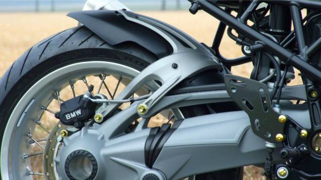 BMW R1200 CR-T custa 16.990. <a href="https://preprod.quatrorodas.abril.com.br/moto/noticias/bmw-r1200-cr-t-customizada-metisse-734221.shtml" rel="migration">Leia mais</a> BMW R1200 CR-T custa 16.990. <a href="https://preprod.quatrorodas.abril.com.br/moto/noticias/bmw-r1200-cr-t-customizada-metisse-734221.shtml" rel="migration">Leia mais</a>