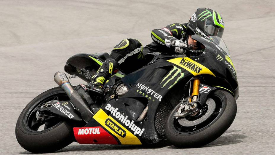 Cal Crutchlow (Monster Yamaha Tech 3) ficou em sexto. <a href="https://preprod.quatrorodas.abril.com.br/moto/noticias/motogp-pedrosa-lidera-ultimo-dia-sepang-734820.shtml" rel="migration">Leia mais</a>