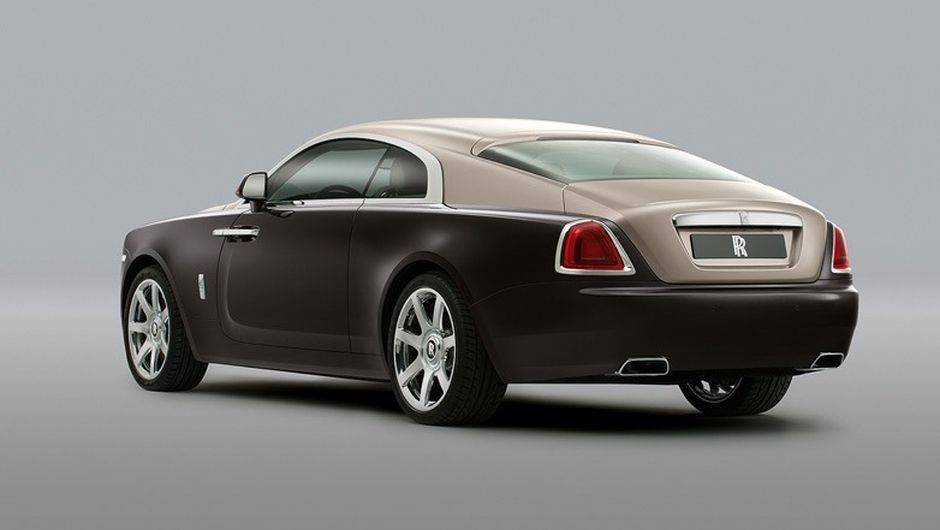 Finalmente, o modelo teve fotos oficiais e informa&ccedil;&otilde;es reveladas | <a href="https://preprod.quatrorodas.abril.com.br/saloes/genebra/2013/rolls-royce-wraith-734658.shtml" rel="migration">Leia mais</a>