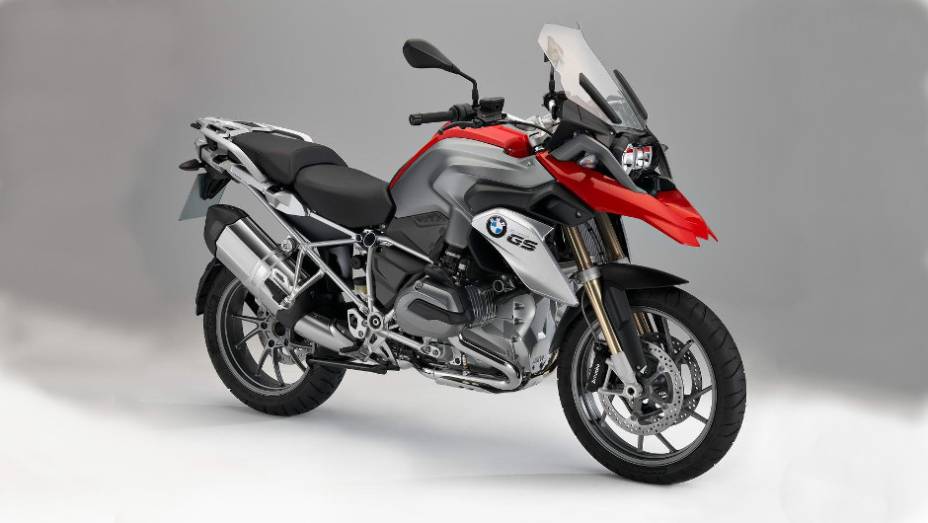 Nova BMW R 1200 GS chega ao Brasil por R$ 73.400 | <a href="https://preprod.quatrorodas.abril.com.br/moto/noticias/nova-bmw-r-1200-gs-chega-r-73-400-738866.shtmll" rel="migration">Leia mais</a>