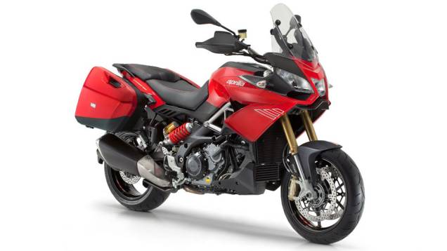 A Aprilia Capponord 1200 2013 está equipada com freios ABS de série, controle de tração com três posições, além de três mapas de potência e acelerador eletrônico (Ride by Wire) | <a href="%20https://preprod.quatrorodas.abril.com.br/moto/noticias/conheca-aprilia-capo" rel="migration"></a> A Aprilia Capponord 1200 2013 está equipada com freios ABS de série, controle de tração com três posições, além de três mapas de potência e acelerador eletrônico (Ride by Wire) | <a href="%20https://preprod.quatrorodas.abril.com.br/moto/noticias/conheca-aprilia-capo" rel="migration"></a>