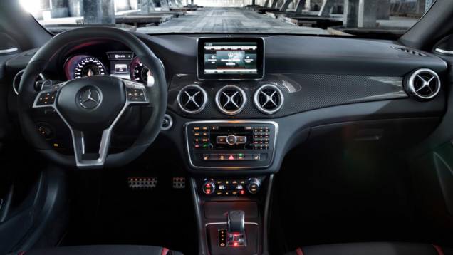 Os preços do coupé nos Estados Unidos serão significativamente mais baixos do que os praticados na Europa | <a href="%20https://preprod.quatrorodas.abril.com.br/saloes/new-york/2013/mercedes-benz-cla-45-amg-736996.shtml" rel="migration">Leia mais</a> Os preços do coupé nos Estados Unidos serão significativamente mais baixos do que os praticados na Europa | <a href="%20https://preprod.quatrorodas.abril.com.br/saloes/new-york/2013/mercedes-benz-cla-45-amg-736996.shtml" rel="migration">Leia mais</a>