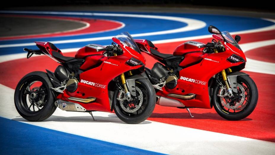 Ducati lança 1199 Panigale R 2013 em Austin, no Texas (EUA) | <a href="https://preprod.quatrorodas.abril.com.br/moto/noticias/ducati-lanca-1199-panigale-r-2013-austin-736714.shtml" rel="migration">Leia mais</a>