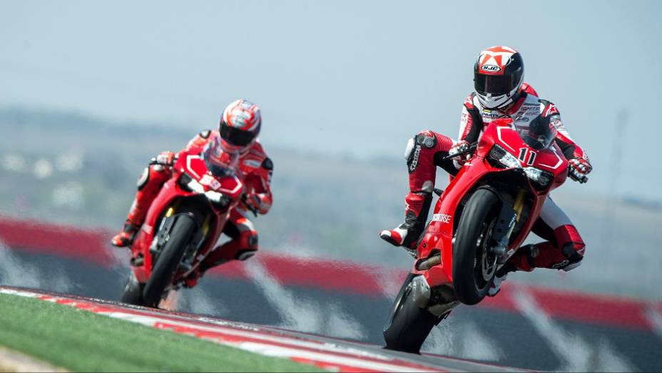 Os pilotos conheceram a pista que fará sua estreia nesta temporada | <a href="https://preprod.quatrorodas.abril.com.br/moto/noticias/ducati-lanca-1199-panigale-r-2013-austin-736714.shtml" rel="migration">Leia mais</a>