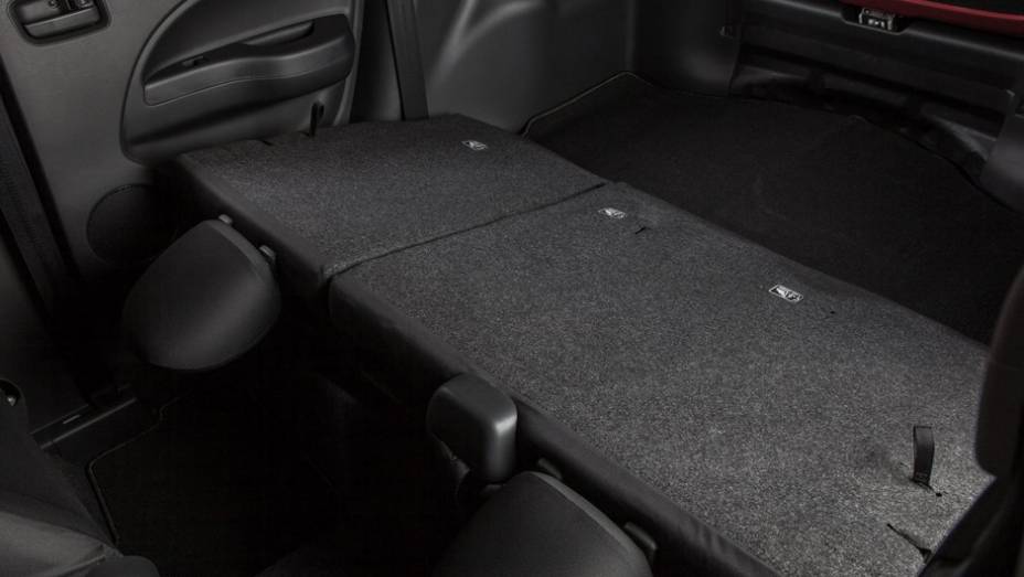 O Mirage 2014 não deverá ser a única novidade da Mitsubishi para os Estados Unidos nós próximos tempos | <a href="%20https://preprod.quatrorodas.abril.com.br/saloes/new-york/2013/mitsubishi-mirage-737029.shtml" rel="migration">Leia mais</a>
