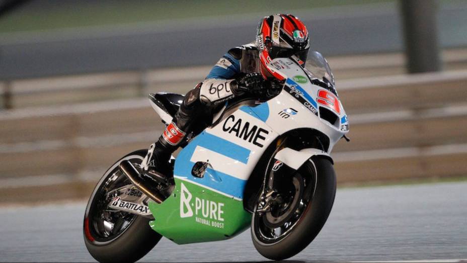 Danilo Petrucci (Came IodaRacing Project) ficou com o 21º tempo | <a href="https://preprod.quatrorodas.abril.com.br/moto/noticias/motogp-lorenzo-lidera-treino-livre-catar-737806.shtml" rel="migration">Leia mais</a>