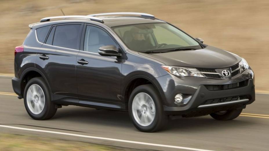 4º - Toyota RAV4 - Unidades vendidas mundialmente em 2012: 428.514 - Unidades vendidas no Brasil em 2012: 822 | <a href="%20https://preprod.quatrorodas.abril.com.br/noticias/mercado/honda-cr-v-suv-mais-vendido-mundo-2012-737748.shtml" rel="migration">Leia mais</a>