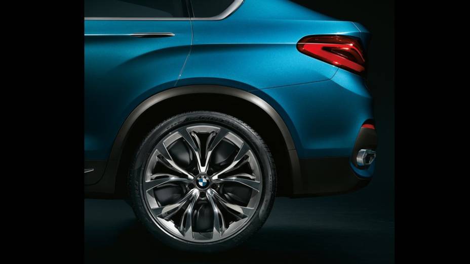 Sem data definida para o in&iacute;cio da produ&ccedil;&atilde;o, o BMW X4 dever&aacute; chegar ao mercado global apenas em 2014 | <a href="%20https://preprod.quatrorodas.abril.com.br/saloes/xangai/2013/bmw-x4-concept-738669.shtml" rel="migration">Leia mais</a>