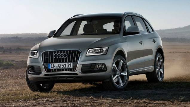 SUVs compactos de luxo - 2013 Audi Q5 - Preço inicial nos EUA: US$ 35.900 - Preço no Brasil: R$ 202.750 (versão Ambiente) | <a href="%20https://preprod.quatrorodas.abril.com.br/noticias/mercado/gm-domina-premio-best-cars-for-families-2013-738171.shtml" rel="migration">Leia mais</a> SUVs compactos de luxo - 2013 Audi Q5 - Preço inicial nos EUA: US$ 35.900 - Preço no Brasil: R$ 202.750 (versão Ambiente) | <a href="%20https://preprod.quatrorodas.abril.com.br/noticias/mercado/gm-domina-premio-best-cars-for-families-2013-738171.shtml" rel="migration">Leia mais</a>