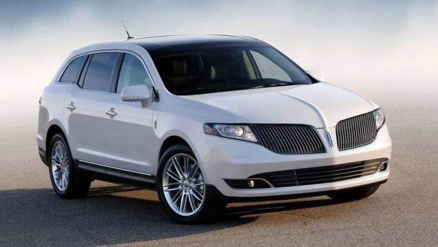 SUVs de luxo de 3 fileiras - 2013 Lincoln MKT - Preço inicial nos EUA: US$ 45.285 - Preço inicial no Brasil: R$ não é vendido | <a href="%20https://preprod.quatrorodas.abril.com.br/noticias/mercado/gm-domina-premio-best-cars-for-families-2013-738171.shtml" rel="migration">Leia mais</a> SUVs de luxo de 3 fileiras - 2013 Lincoln MKT - Preço inicial nos EUA: US$ 45.285 - Preço inicial no Brasil: R$ não é vendido | <a href="%20https://preprod.quatrorodas.abril.com.br/noticias/mercado/gm-domina-premio-best-cars-for-families-2013-738171.shtml" rel="migration">Leia mais</a>