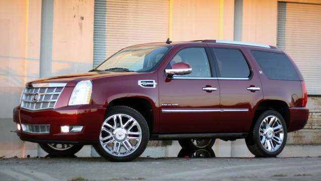 SUVs Full-Size de luxo - 2013 Cadillac Escalade - Preço inicial nos EUA: US$ 63.170 - Preço inicial no Brasil: não é vendido | <a href="%20https://preprod.quatrorodas.abril.com.br/noticias/mercado/gm-domina-premio-best-cars-for-families-2013-738171.shtml" rel="migration"></a> SUVs Full-Size de luxo - 2013 Cadillac Escalade - Preço inicial nos EUA: US$ 63.170 - Preço inicial no Brasil: não é vendido | <a href="%20https://preprod.quatrorodas.abril.com.br/noticias/mercado/gm-domina-premio-best-cars-for-families-2013-738171.shtml" rel="migration"></a>
