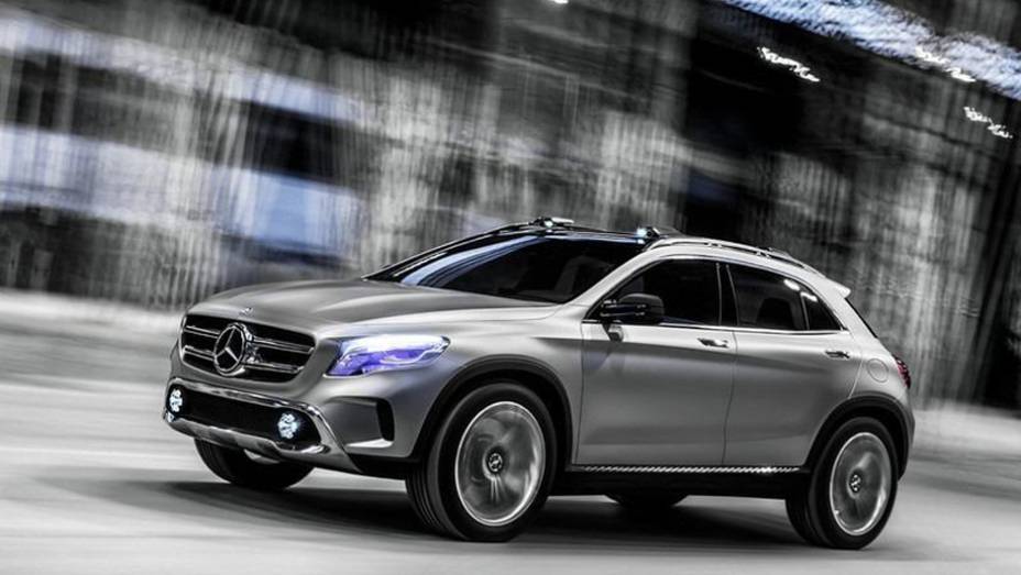 Apresentado no Sal&atilde;o de Xangai, ele &eacute; baseado no novo Classe A | <a href="https://preprod.quatrorodas.abril.com.br/saloes/xangai/2013/mercedes-benz-gla-738831.shtml" rel="migration">Leia mais</a>