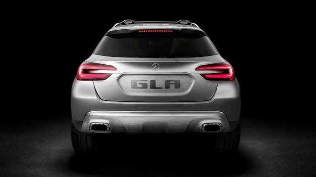 Formas arrojadas na traseira | <a href="https://preprod.quatrorodas.abril.com.br/saloes/xangai/2013/mercedes-benz-gla-738831.shtml" rel="migration">Leia mais</a> Formas arrojadas na traseira | <a href="https://preprod.quatrorodas.abril.com.br/saloes/xangai/2013/mercedes-benz-gla-738831.shtml" rel="migration">Leia mais</a>
