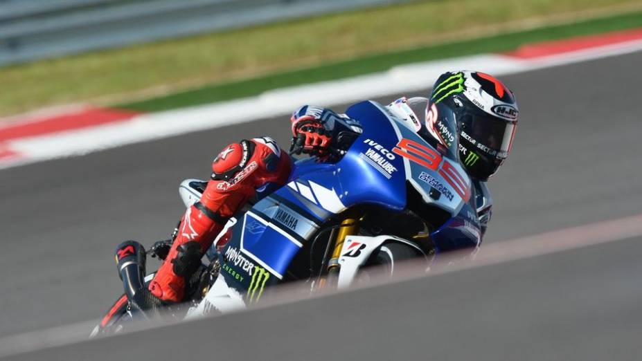 Jorge Lorenzo, sempre candidato às vitórias, foi apenas o quarto | <a href="https://preprod.quatrorodas.abril.com.br/moto/noticias/motogp-marquez-domina-treinos-eua-739126.shtml" rel="migration">Leia mais</a>