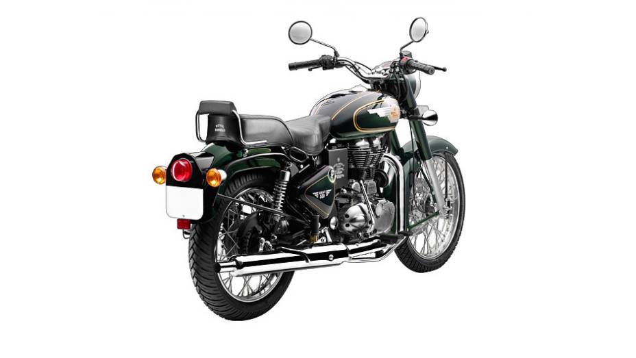 A Royal Enfield Bullet 500 2013 inclui novos logotipos da marca | <a href="https://preprod.quatrorodas.abril.com.br/moto/noticias/royal-enfield-lanca-bullet-500-2013-739487.shtml" rel="migration">Leia mais</a>