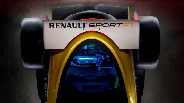 Bem que ele podia ser fabricado, não? Mas infelizmente não será desta vez que o Twizy Sport vai virar realidade... | <a href="https://preprod.quatrorodas.abril.com.br/noticias/sustentabilidade/renault-mostra-twizy-sport-f1-739695.shtml" rel="migration">Leia mais</a> Bem que ele podia ser fabricado, não? Mas infelizmente não será desta vez que o Twizy Sport vai virar realidade... | <a href="https://preprod.quatrorodas.abril.com.br/noticias/sustentabilidade/renault-mostra-twizy-sport-f1-739695.shtml" rel="migration">Leia mais</a>