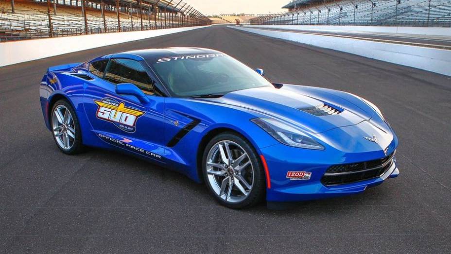 A Chevrolet revelou nesta quinta-feira (2) que o Corvette Stingray será o Pace Car da 97ª edição das 500 Milhas de Indianápolis | <a href="%20https://preprod.quatrorodas.abril.com.br/noticias/fabricantes/chevrolet-corvette-stingray-sera-pace-car-indy-740349.shtml" rel="migration">L</a>