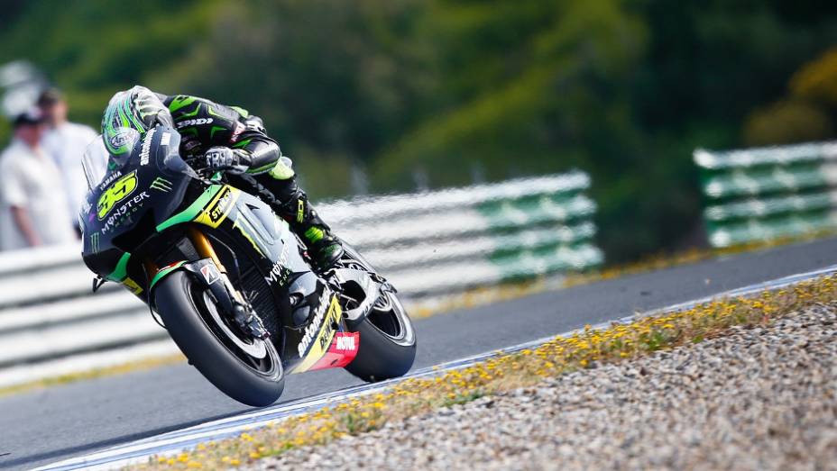 Cal Crutchlow ficou garantiu o quarto lugar | <a href="https://preprod.quatrorodas.abril.com.br/moto/noticias/motogp-lorenzo-garante-pole-jerez-740522.shtml" rel="migration">Leia mais</a>