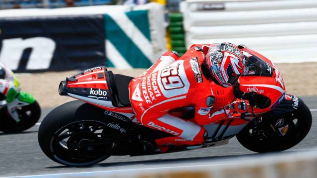 Nicky Hayden largará em sétimo | <a href="https://preprod.quatrorodas.abril.com.br/moto/noticias/motogp-lorenzo-garante-pole-jerez-740522.shtml" rel="migration">Leia mais</a> Nicky Hayden largará em sétimo | <a href="https://preprod.quatrorodas.abril.com.br/moto/noticias/motogp-lorenzo-garante-pole-jerez-740522.shtml" rel="migration">Leia mais</a>