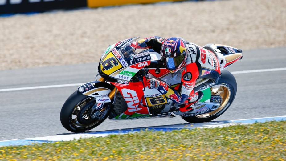 O alemão Stefan Bradl ficou com o oitavo tempo em Jerez | <a href="https://preprod.quatrorodas.abril.com.br/moto/noticias/motogp-lorenzo-garante-pole-jerez-740522.shtml" rel="migration">Leia mais</a>