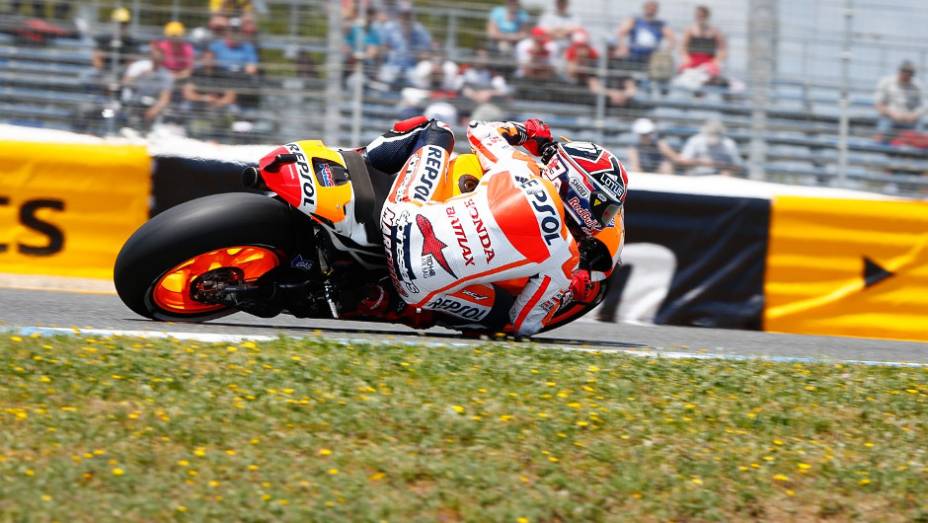 Jovem piloto da Honda levou a melhor em Jerez | <a href="https://preprod.quatrorodas.abril.com.br/moto/noticias/motogp-dani-pedrosa-vence-espanha-740546.shtml" rel="migration">Leia mais</a>