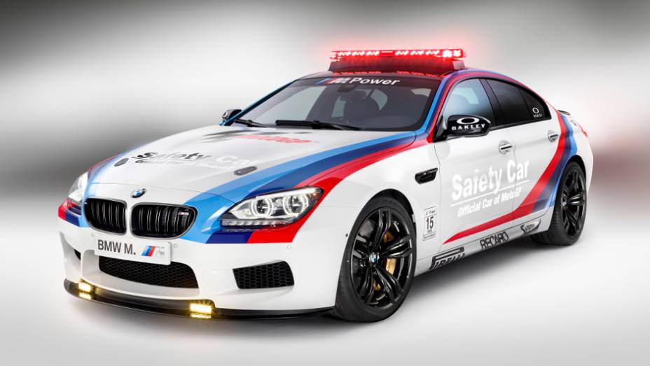 Modelo é atual Safety Car da competição | <a href="https://preprod.quatrorodas.abril.com.br/moto/noticias/melhor-qualificado-motogp-recebera-bmw-740903.shtml" rel="migration">Leia mais</a>