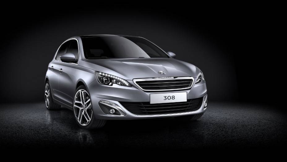 A Peugeot revelou, nesta segunda-feira (13), a nova geração do 308 | <a href="https://preprod.quatrorodas.abril.com.br/noticias/fabricantes/peugeot-apresenta-proxima-geracao-308-741173.shtml" rel="migration">Leia mais</a>