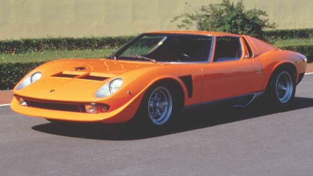 Miura Jota (1970) - Bob Wallace, da Lamborghini, criou um exemplar único com uma preparação que elevou os 385 cv originais para 440 cv. O carro foi destruído num acindente | <a href="%20https://preprod.quatrorodas.abril.com.br/reportagens/classicos/festa-bolonhesa-7" rel="migration"></a> Miura Jota (1970) - Bob Wallace, da Lamborghini, criou um exemplar único com uma preparação que elevou os 385 cv originais para 440 cv. O carro foi destruído num acindente | <a href="%20https://preprod.quatrorodas.abril.com.br/reportagens/classicos/festa-bolonhesa-7" rel="migration"></a>