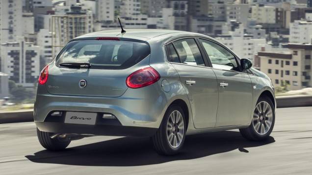 A versão Essence ganha rodas de liga-leve de 16 polegadas como item de série e novos tecidos | <a href="%20https://preprod.quatrorodas.abril.com.br/noticias/fabricantes/fiat-apresenta-bravo-2014-742103.shtml" rel="migration">Leia mais</a> A versão Essence ganha rodas de liga-leve de 16 polegadas como item de série e novos tecidos | <a href="%20https://preprod.quatrorodas.abril.com.br/noticias/fabricantes/fiat-apresenta-bravo-2014-742103.shtml" rel="migration">Leia mais</a>