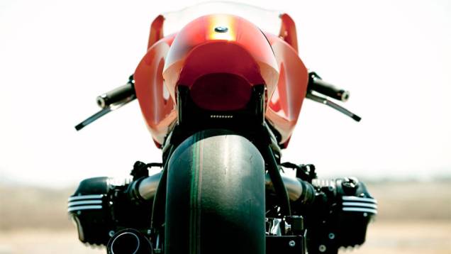 BMW Concept Ninety traz as formas e proporções básicas da R 90 S | <a href="https://preprod.quatrorodas.abril.com.br/moto/noticias/bmw-concept-ninety-concorso-d-eleganza-742400.shtml" rel="migration">Leia mais</a> BMW Concept Ninety traz as formas e proporções básicas da R 90 S | <a href="https://preprod.quatrorodas.abril.com.br/moto/noticias/bmw-concept-ninety-concorso-d-eleganza-742400.shtml" rel="migration">Leia mais</a>