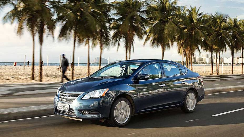 Versão de entrada sai por R$ 60.990 | <a href="https://preprod.quatrorodas.abril.com.br/carros/lancamentos/nissan-sentra-757163.shtml" rel="migration">Leia mais</a>