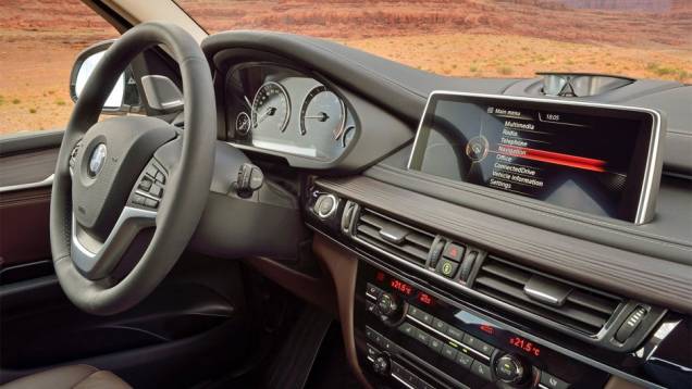 Modelo será feito em Spartanburg, Carolina do Sul (EUA), e na Alemanha | <a href="https://preprod.quatrorodas.abril.com.br/saloes/frankfurt/2013/bmw-x5-2014-753162.shtml" rel="migration">Leia mais</a> Modelo será feito em Spartanburg, Carolina do Sul (EUA), e na Alemanha | <a href="https://preprod.quatrorodas.abril.com.br/saloes/frankfurt/2013/bmw-x5-2014-753162.shtml" rel="migration">Leia mais</a>