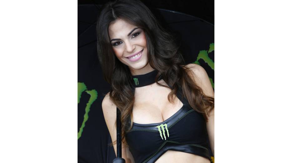 Veja as belas garotas que marcaram presença no GP da Itália e saiba como foi a corrida! | <a href="%20https://preprod.quatrorodas.abril.com.br/moto/galerias/competicoes/motogp-italia-corrida-742934.shtml" rel="migration">Leia mais</a>