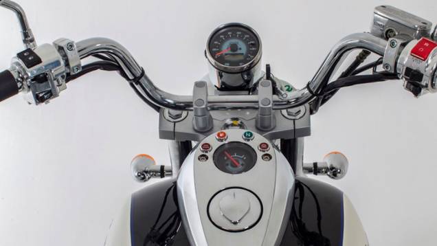 DafraHorizon 250 conta com posição de pilotagem que privilegia a ergonomia | <a href="https://preprod.quatrorodas.abril.com.br/moto/noticias/dafra-lanca-custom-horizon-250-brasil-743081.shtml" rel="migration">Leia mais</a> DafraHorizon 250 conta com posição de pilotagem que privilegia a ergonomia | <a href="https://preprod.quatrorodas.abril.com.br/moto/noticias/dafra-lanca-custom-horizon-250-brasil-743081.shtml" rel="migration">Leia mais</a>