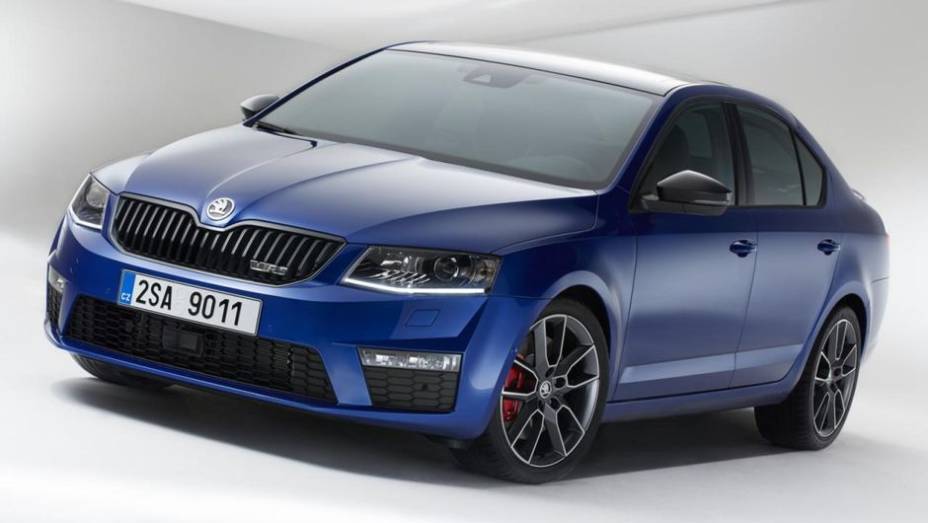 A Skoda divulgou informa&ccedil;&otilde;es e fotos oficiais do novo Octavia RS | <a href="https://preprod.quatrorodas.abril.com.br//saloes/frankfurt/2013/skoda-octavia-rs-753260.shtml" rel="migration">Leia mais</a>