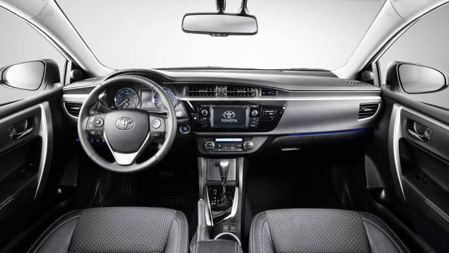 Por dentro o estilo é quase o mesmo entre os dois, com pequenas diferenças entre eles | <a href="https://preprod.quatrorodas.abril.com.br/noticias/fabricantes/toyota-revela-novo-corolla-europeu-743504.shtml" rel="migration">Leia mais</a> | <a href="https://quatrorodas.abril.com.b" rel="migration"></a> Por dentro o estilo é quase o mesmo entre os dois, com pequenas diferenças entre eles | <a href="https://preprod.quatrorodas.abril.com.br/noticias/fabricantes/toyota-revela-novo-corolla-europeu-743504.shtml" rel="migration">Leia mais</a> | <a href="https://quatrorodas.abril.com.b" rel="migration"></a>