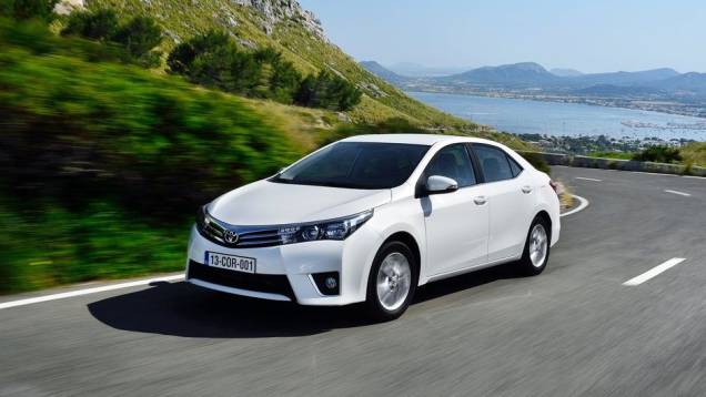 A Toyota divulgou uma segunda leva de imagens do sedã | <a href="https://preprod.quatrorodas.abril.com.br/noticias/fabricantes/toyota-revela-novo-corolla-europeu-743504.shtml" rel="migration">Leia mais</a> | <a href="https://preprod.quatrorodas.abril.com.br/galerias/toyota/novo-corolla-7" rel="migration"></a> A Toyota divulgou uma segunda leva de imagens do sedã | <a href="https://preprod.quatrorodas.abril.com.br/noticias/fabricantes/toyota-revela-novo-corolla-europeu-743504.shtml" rel="migration">Leia mais</a> | <a href="https://preprod.quatrorodas.abril.com.br/galerias/toyota/novo-corolla-7" rel="migration"></a>