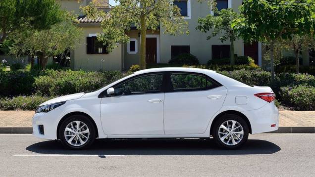 Elas mostram a integração do carro com o asfalto | <a href="https://preprod.quatrorodas.abril.com.br/noticias/fabricantes/toyota-revela-novo-corolla-europeu-743504.shtml" rel="migration">Leia mais</a> | <a href="https://preprod.quatrorodas.abril.com.br/galerias/toyota/novo-corolla-743410" rel="migration"></a> Elas mostram a integração do carro com o asfalto | <a href="https://preprod.quatrorodas.abril.com.br/noticias/fabricantes/toyota-revela-novo-corolla-europeu-743504.shtml" rel="migration">Leia mais</a> | <a href="https://preprod.quatrorodas.abril.com.br/galerias/toyota/novo-corolla-743410" rel="migration"></a>