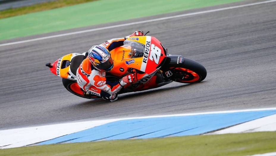 Dani Pedrosa, líder do campeonato, foi o quarto | <a href="https://preprod.quatrorodas.abril.com.br/moto/noticias/motogp-rossi-reencontra-vitoria-assen-745441.shtml" rel="migration">Leia mais</a>