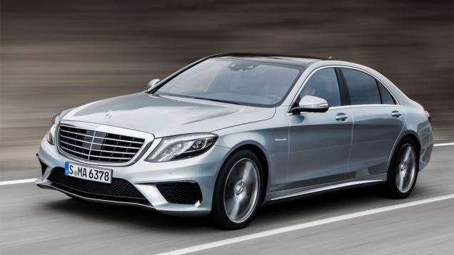 A Mercedes-Benz não deu chance para qualquer suspense e revelou o S63 AMG nesta quarta-feira | <a href="https://preprod.quatrorodas.abril.com.br/saloes/frankfurt/2013/mercedes-benz-s63-amg-751703.shtml" rel="migration">Leia mais</a> A Mercedes-Benz não deu chance para qualquer suspense e revelou o S63 AMG nesta quarta-feira | <a href="https://preprod.quatrorodas.abril.com.br/saloes/frankfurt/2013/mercedes-benz-s63-amg-751703.shtml" rel="migration">Leia mais</a>