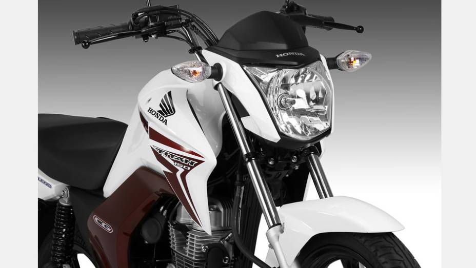 Honda CG 2014 conta com novo conjunto óptico| <a href="https://preprod.quatrorodas.abril.com.br/moto/noticias/honda-lanca-cg-2014-totalmente-renovada-748587.shtml" rel="migration">Leia mais</a>