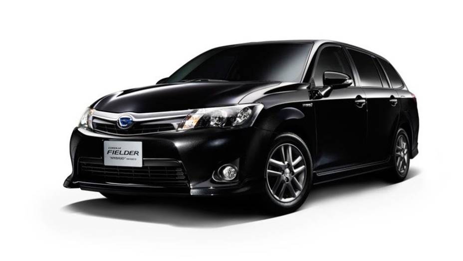 A Toyota mostrou nesta quarta-feira (7) as novas versões híbridas da família Corolla vendida no Japão | <a href="https://preprod.quatrorodas.abril.com.br/noticias/fabricantes/toyota-apresenta-novos-corollas-hibridos-japao-749123.shtml" rel="migration">Leia mais</a>