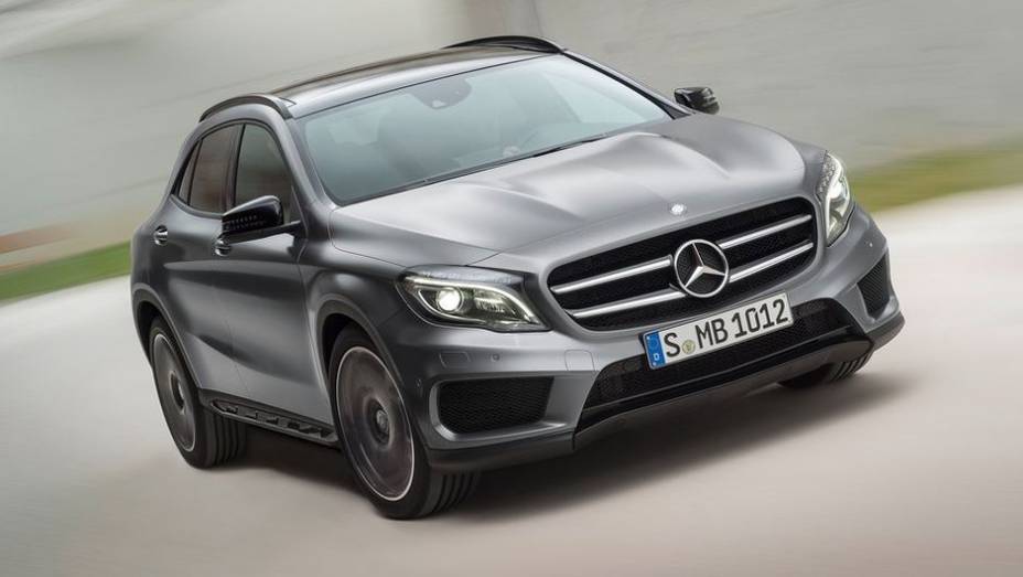 O GLA 2015 é um Classe A elevado, com um corpo mais musculoso... | <a href="https://preprod.quatrorodas.abril.com.br/saloes/frankfurt/2013/mercedes-benz-gla-752127.shtml" rel="migration">Leia mais</a>