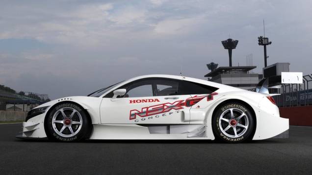 O motor que equipa o NSX Concept-GT é o 2.0 turbo de quatro cilindros em linha, com injeção direta | <a href="https://preprod.quatrorodas.abril.com.br/noticias/fabricantes/honda-revela-nsx-concept-gt-750208.shtml" rel="migration">Leia mais</a> O motor que equipa o NSX Concept-GT é o 2.0 turbo de quatro cilindros em linha, com injeção direta | <a href="https://preprod.quatrorodas.abril.com.br/noticias/fabricantes/honda-revela-nsx-concept-gt-750208.shtml" rel="migration">Leia mais</a>