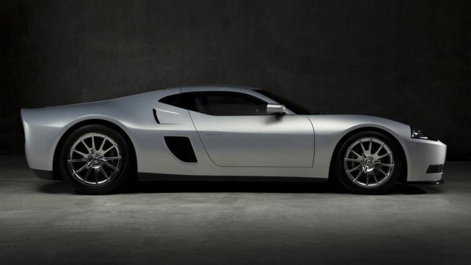 Trata-se de um esportivo baseado no aclamado Ford GT e que, de acordo com a fabricante, "&eacute; uma vis&atilde;o de como o GT seria nos dias de hoje em termos de desempenho e design" | <a href="https://preprod.quatrorodas.abril.com.br/noticias/fabricantes/galpin-gtr1-apresent" rel="migration"></a>