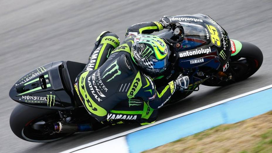 A MotoGP viveu um treino classificatório bem atípico no circuito de Brno, República Tcheca | <a href="https://preprod.quatrorodas.abril.com.br/moto/noticias/motogp-crutchlow-pole-brno-751184.shtml" rel="migration">Leia mais</a>