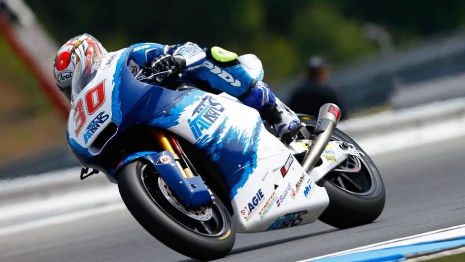 Na Moto2, Takaaki Nakagami (Italtrans Racing Team) é o pole | <a href="https://preprod.quatrorodas.abril.com.br/moto/noticias/motogp-crutchlow-pole-brno-751184.shtml" rel="migration">Leia mais</a>