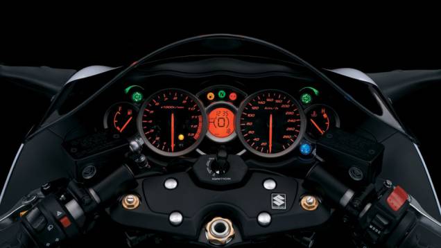 O modelo sem freios ABS continua disponível por R$ 56.000,00 | <a href="https://preprod.quatrorodas.abril.com.br/moto/noticias/suzuki-hayabusa-2013-chega-ao-brasil-abs-751353.shtml" rel="migration">Leia mais</a> O modelo sem freios ABS continua disponível por R$ 56.000,00 | <a href="https://preprod.quatrorodas.abril.com.br/moto/noticias/suzuki-hayabusa-2013-chega-ao-brasil-abs-751353.shtml" rel="migration">Leia mais</a>